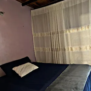 Homestay Suites 1923 Downtown Center, Venice