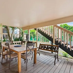 Shark's Cove With Large Front And Back Deck W Bbq, Contact Us For Price Drop Apartment Haleiwa